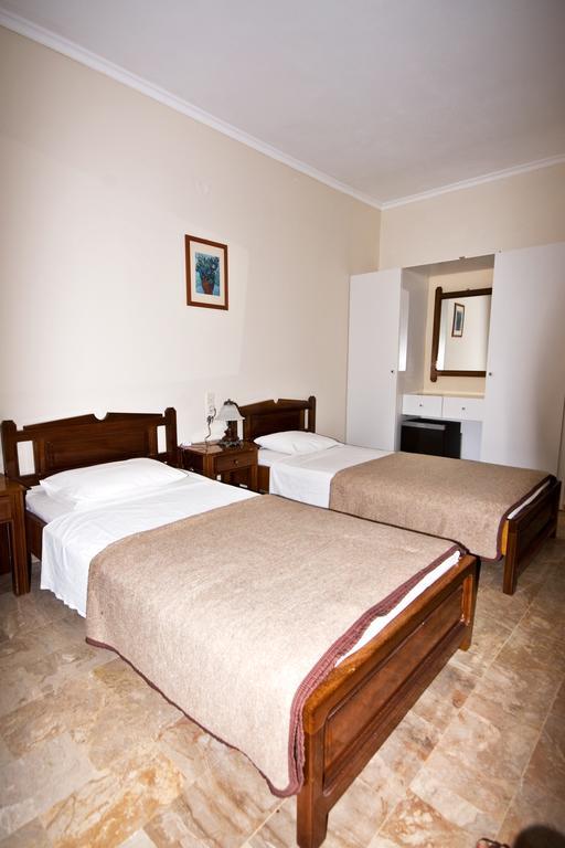 Hotel Porto Potha Telendos Eksteriør billede
